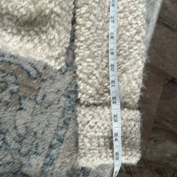 NWOT Knitted sweater with pockets - Picture 9 of 10